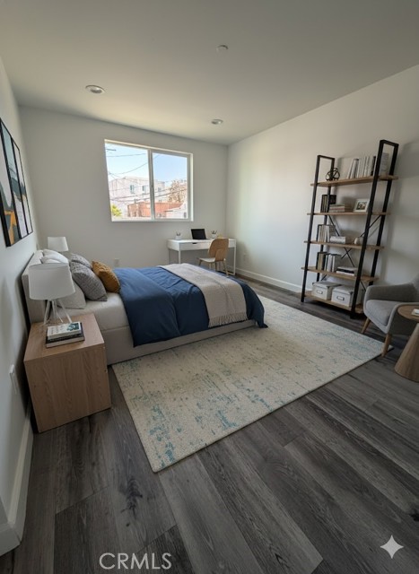 Detail Gallery Image 21 of 32 For 1130 Browning, Los Angeles,  CA 90037 - 3 Beds | 3/1 Baths