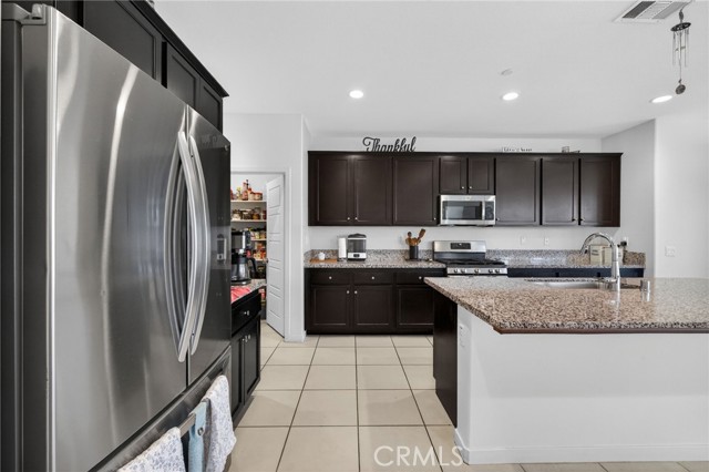 Detail Gallery Image 16 of 63 For 6007 Sierra Place, Banning,  CA 92220 - 4 Beds | 2 Baths