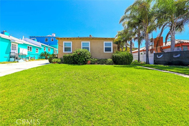 714 Pacific Coast, Redondo Beach, California 90277, ,Residential Income,Sold,Pacific Coast,PW22189758