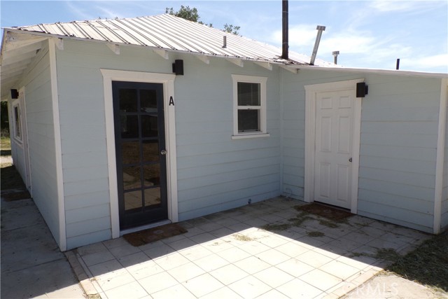 32426 Avenue D, Yucaipa CA: https://media.crmls.org/medias/1b014ac5-5a02-4c61-b976-acbe321dfeef.jpg