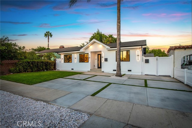 Detail Gallery Image 38 of 45 For 5652 Lemp Ave, North Hollywood,  CA 91601 - 5 Beds | 4 Baths