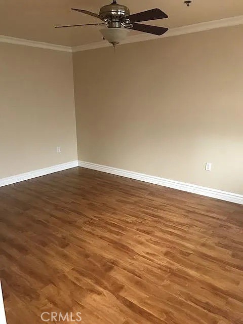 4501 Cedros Avenue, Sherman Oaks CA: https://media.crmls.org/medias/1b01b054-cc8c-4294-bc7f-a73081279b87.jpg