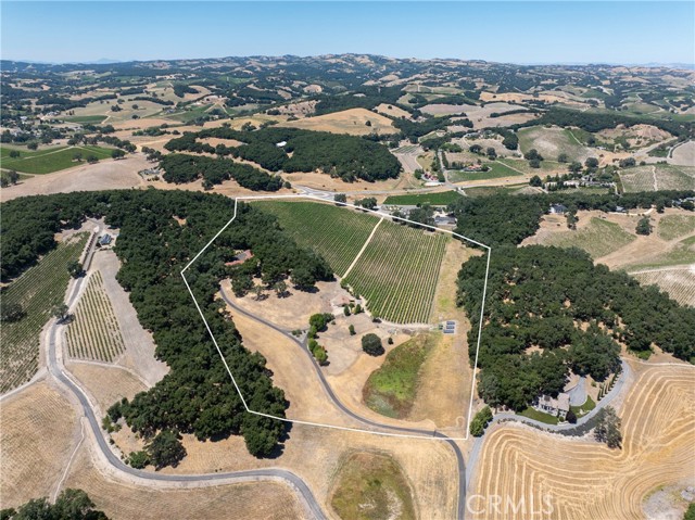 Detail Gallery Image 5 of 70 For 2725 Oak View Rd, Templeton,  CA 93465 - 5 Beds | 3/1 Baths