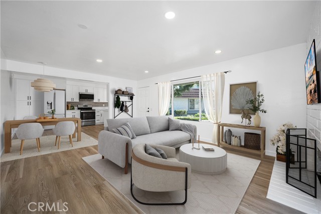 Detail Gallery Image 10 of 75 For 11268 Morgen Way, Cypress,  CA 90630 - 2 Beds | 2 Baths