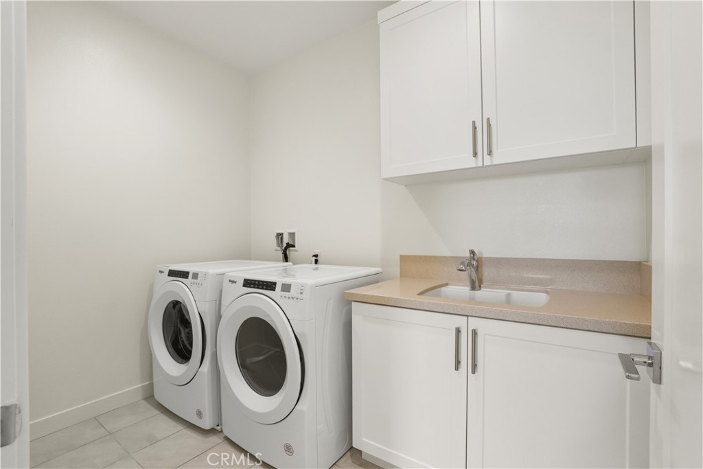 MLS #OC25225551 image #15