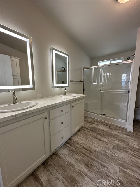 Detail Gallery Image 13 of 16 For 15621 Beach Blvd #8,  Westminster,  CA 92683 - 3 Beds | 2 Baths