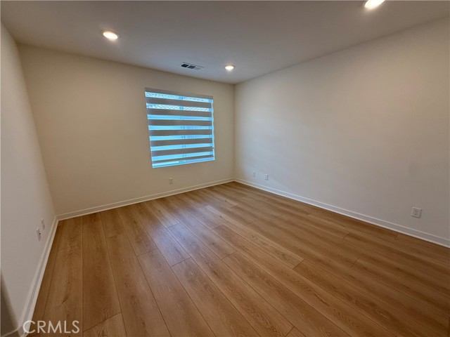 Detail Gallery Image 14 of 17 For 14130 Bay St, La Mirada,  CA 90638 - 3 Beds | 3/1 Baths