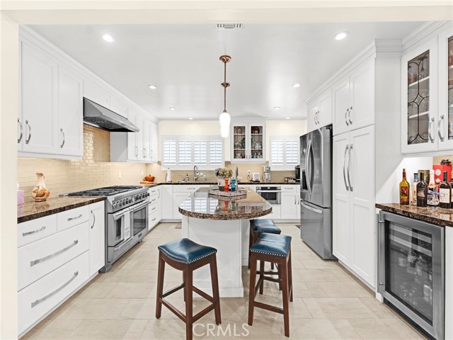 11122 Yolanda Avenue, Porter Ranch CA: https://media.crmls.org/medias/1b04553d-5ebc-4001-8ac6-efeaa51c2125.jpg