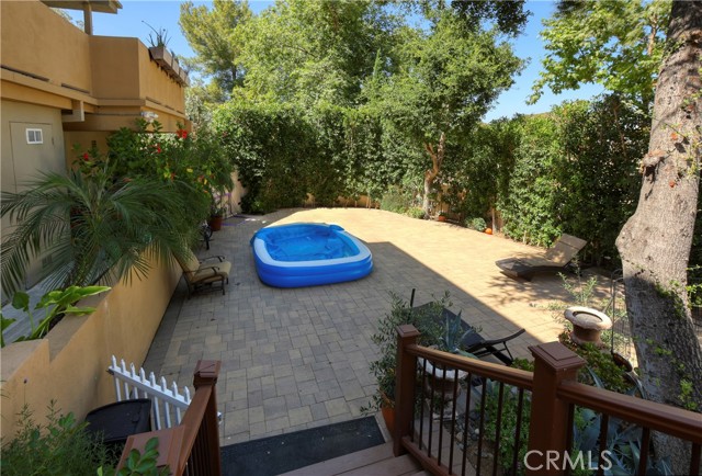 23640 Aster Trail, Calabasas CA: https://media.crmls.org/medias/1b04d87c-45c3-459a-b7f2-e844baa68ef8.jpg