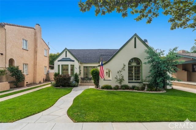 Detail Gallery Image 2 of 54 For 331 N Pine, Anaheim,  CA 92805 - 3 Beds | 1/1 Baths