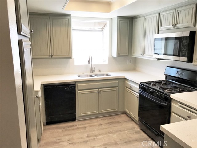 2 Bed Home for Sale in Canyon Country, California
