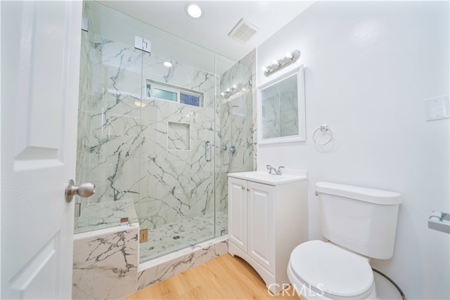 Detail Gallery Image 10 of 18 For 1253 Del Rey, Pasadena,  CA 91107 - 2 Beds | 2 Baths