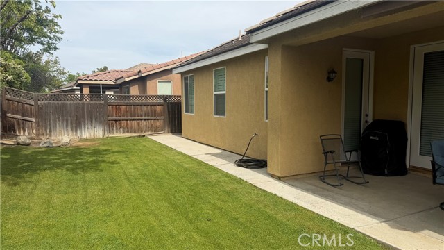 Detail Gallery Image 27 of 44 For 331 Hollyhill Dr, Bakersfield,  CA 93312 - 3 Beds | 2 Baths