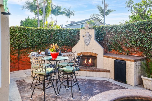 10351 Lassen Street, Los Alamitos CA: https://media.crmls.org/medias/1b06cb0f-c229-461b-b845-03698d691804.jpg
