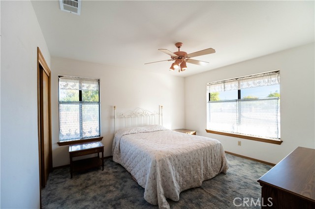 Detail Gallery Image 21 of 35 For 14032 Tioga St, Oak Hills,  CA 92344 - 4 Beds | 3 Baths