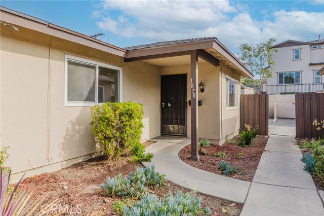 Detail Gallery Image 1 of 28 For 1878 Benedict Way, Pomona,  CA 91767 - 2 Beds | 2 Baths