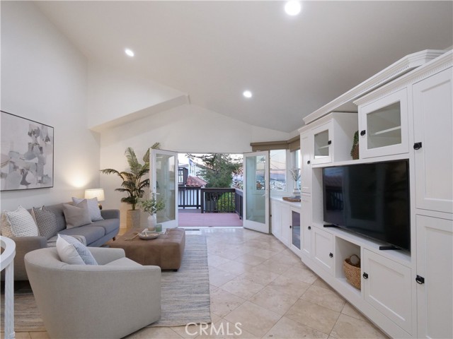 Detail Gallery Image 7 of 46 For 828 W 22nd St, San Pedro,  CA 90731 - 4 Beds | 2 Baths