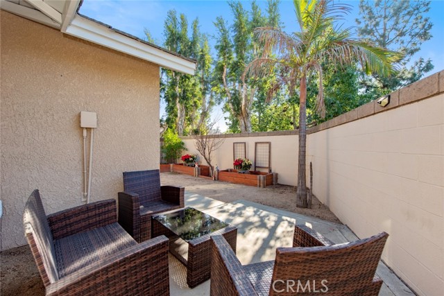 Detail Gallery Image 14 of 17 For 11233 Terra Vista #B,  Rancho Cucamonga,  CA 91730 - 2 Beds | 2 Baths