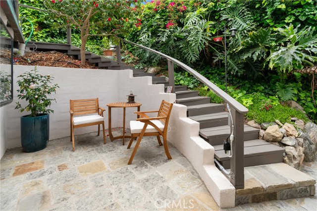 Detail Gallery Image 28 of 34 For 645 Griffith Way, Laguna Beach,  CA 92651 - 3 Beds | 3 Baths