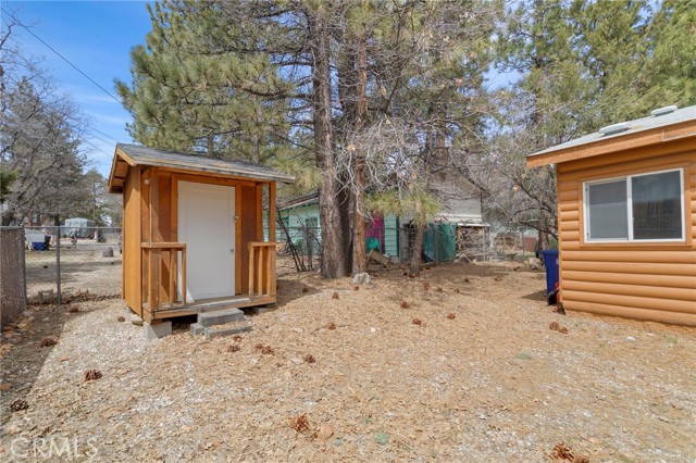Detail Gallery Image 31 of 44 For 378 Spruce Ln, Sugarloaf,  CA 92386 - 3 Beds | 2 Baths