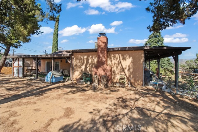 32809 Crown Valley Road, Acton CA: https://media.crmls.org/medias/1b098ec5-17f2-4949-8803-064937f2eee7.jpg