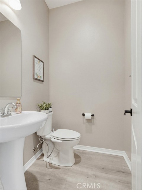 Detail Gallery Image 11 of 46 For 20818 Red Sky Ct, Saugus,  CA 91350 - 4 Beds | 4 Baths