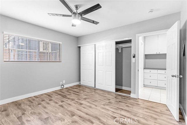 1106 Pacific Avenue, Long Beach CA: https://media.crmls.org/medias/1b09f2ca-1c7f-4757-a848-b51c127a589a.jpg