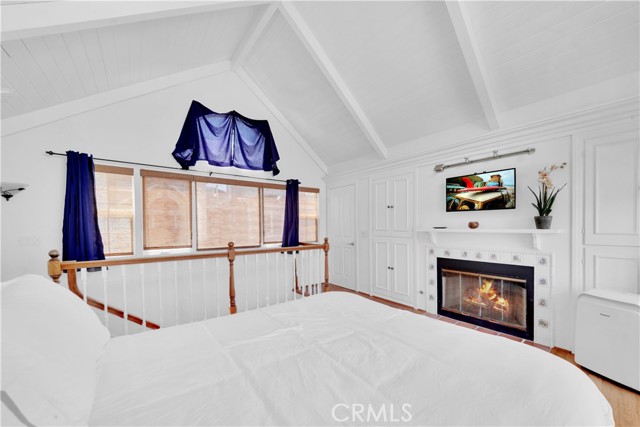 Detail Gallery Image 32 of 44 For 2711 Seaview Ave, Corona Del Mar,  CA 92625 - 2 Beds | 2 Baths