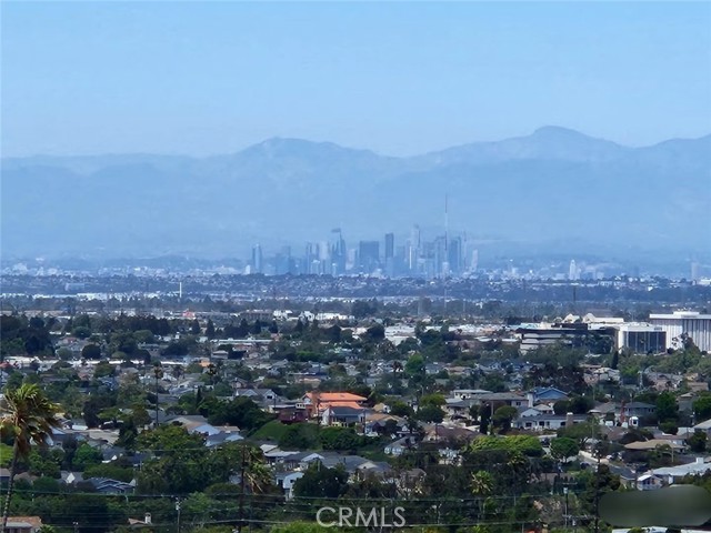 Detail Gallery Image 3 of 36 For 341 Avenida Atezada, Redondo Beach,  CA 90277 - 3 Beds | 2 Baths