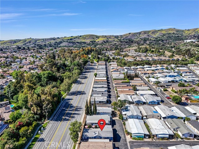 Detail Gallery Image 9 of 32 For 1051 Site Dr #51,  Brea,  CA 92821 - 3 Beds | 2 Baths