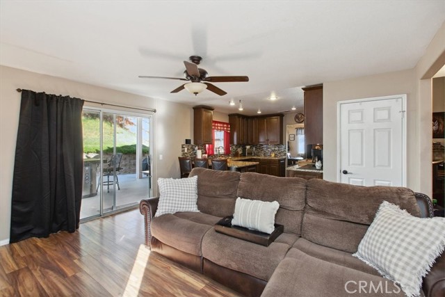 Detail Gallery Image 27 of 65 For 12427 Stardell Ln, Yucaipa,  CA 92399 - 4 Beds | 2/1 Baths