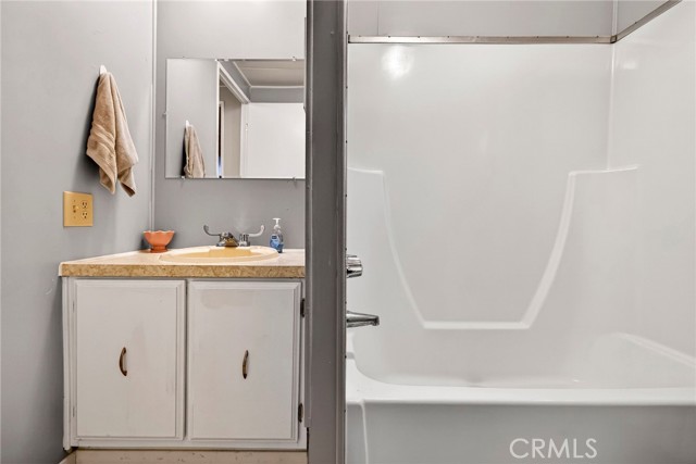 Detail Gallery Image 16 of 35 For 701 E Lassen Ave #114,  Chico,  CA 95973 - 2 Beds | 2 Baths