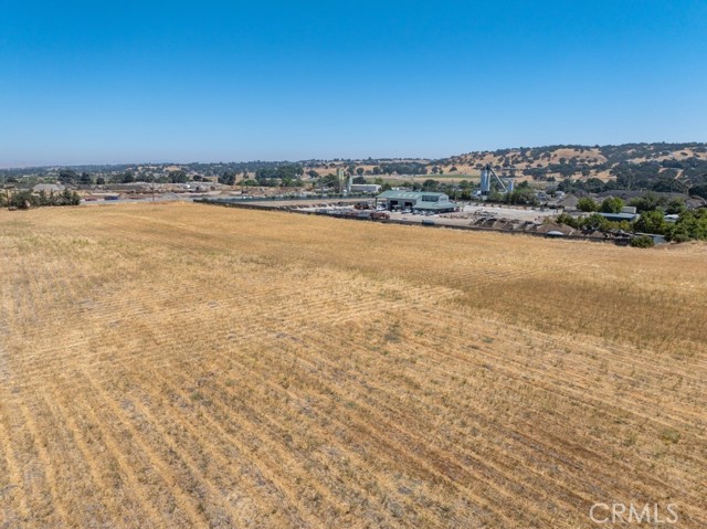 0 Volpi Ysabel Road, Paso Robles CA: https://media.crmls.org/medias/1b0de413-9f21-4464-9331-c10be0ddcfe6.jpg