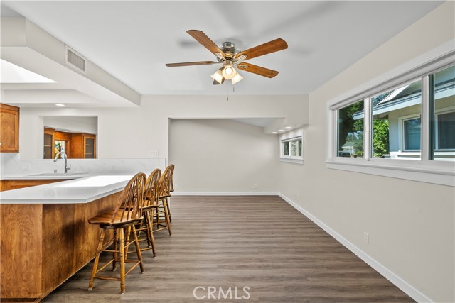 Detail Gallery Image 15 of 32 For 18644 Liggett St, Northridge,  CA 91324 - 3 Beds | 2 Baths
