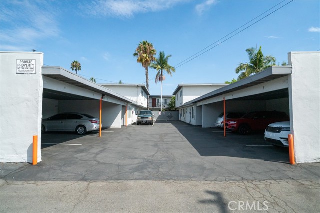 10442 Lampson Avenue, Garden Grove CA: https://media.crmls.org/medias/1b0e45df-a22e-4900-b114-04f346bac0fe.jpg