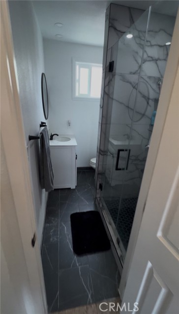 Detail Gallery Image 5 of 16 For 1390 Gundry Ave, Long Beach,  CA 90813 - 1 Beds | 1 Baths