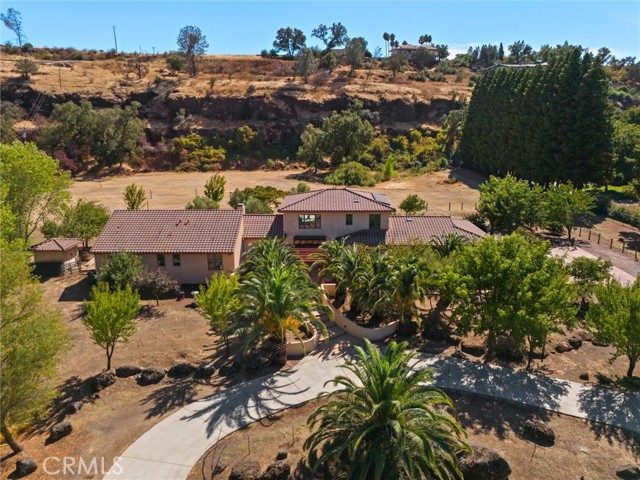 Detail Gallery Image 1 of 52 For 374 Spanish Garden Dr, Chico,  CA 95928 - 7 Beds | 5 Baths