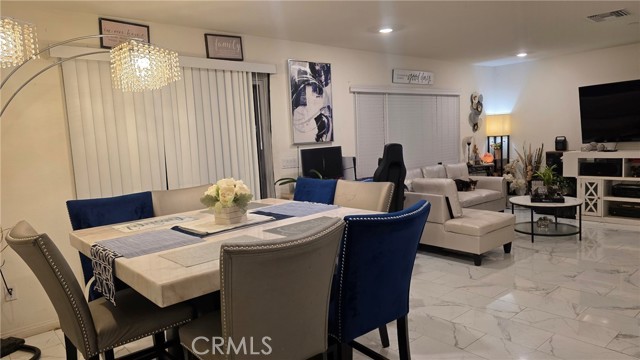 Detail Gallery Image 3 of 6 For 27932 via Cholula, Menifee,  CA 92585 - 4 Beds | 2 Baths