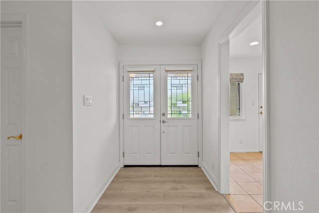 Detail Gallery Image 4 of 53 For 2248 Drayton, Thousand Oaks,  CA 91360 - 3 Beds | 2 Baths