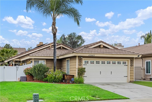 42065 Kaffirboom Court, Temecula CA: https://media.crmls.org/medias/1b11bf15-8d46-4cd1-bef6-a519d8e7592c.jpg