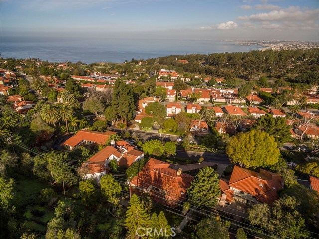 2404 Via Ramon, Palos Verdes Estates, California 90274, 3 Bedrooms Bedrooms, ,1 BathroomBathrooms,Residential,Sold,Via Ramon,PV17006757