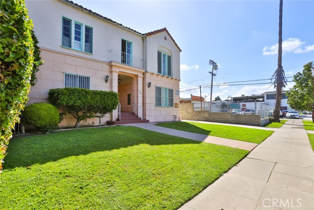 Image 3 for 3044 Edgehill Dr, Los Angeles, CA 90018