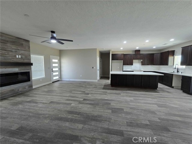 12358 Sioux Court, Apple Valley CA: https://media.crmls.org/medias/1b13ca0f-6484-47d2-8907-72b1d88fb99d.jpg