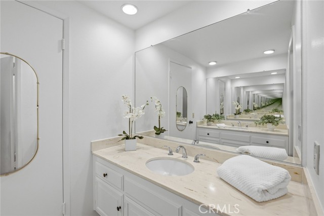 Detail Gallery Image 34 of 48 For 25952 Serenata, Mission Viejo,  CA 92691 - 5 Beds | 3/1 Baths