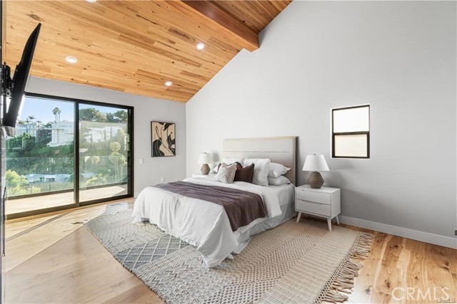 Detail Gallery Image 13 of 55 For 8566 Hollywood Bld, Los Angeles,  CA 90069 - 6 Beds | 6/1 Baths