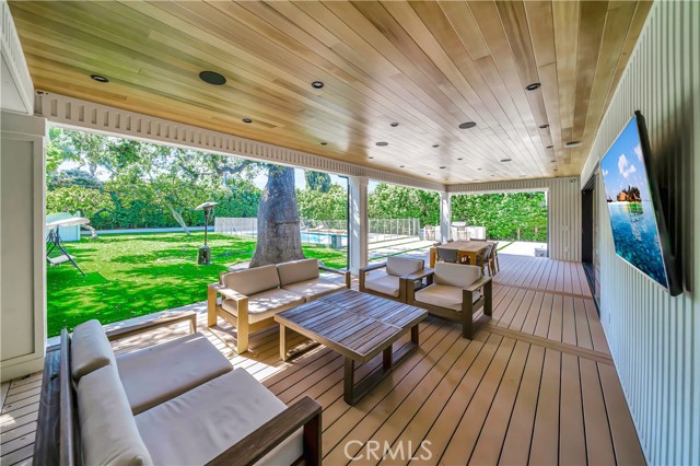 Detail Gallery Image 60 of 72 For 5355 Aldea Ave, Encino,  CA 91316 - 5 Beds | 5/1 Baths