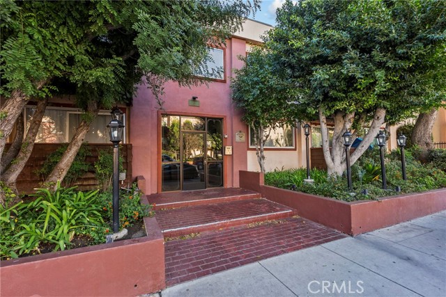 Front Image Thumbnail for CRSR25273123