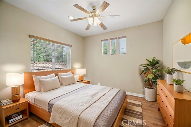 6958 Amigo Avenue, Reseda CA: https://media.crmls.org/medias/1b15d565-2aba-455c-8125-acbbec98e233.jpg