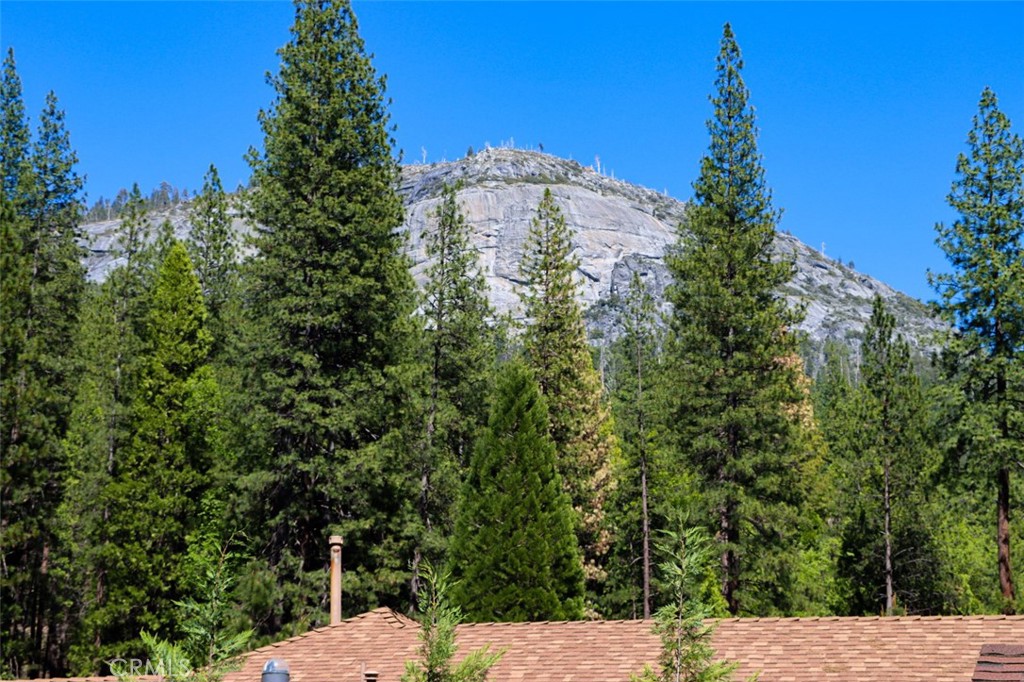 https://media.crmls.org/medias/1b15dae1-1c93-4a14-bc02-0001f564d9c8.jpg?preset=X-Large