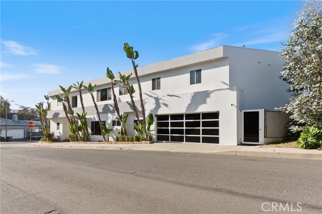 Detail Gallery Image 3 of 26 For 11527 Dona Dolores, Studio City,  CA 91604 - 6 Beds | 7/1 Baths